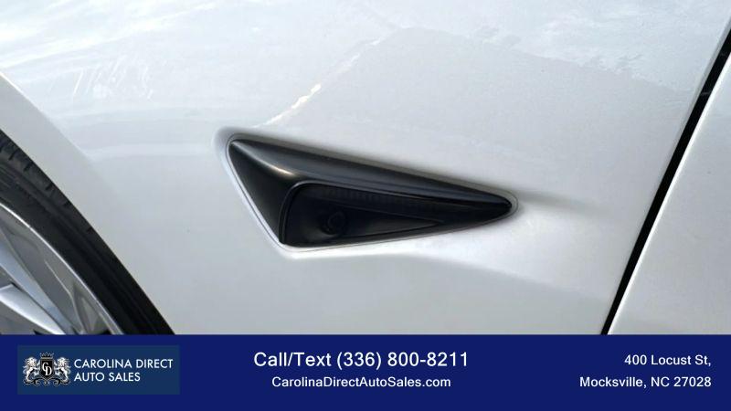 2022 Tesla Model 3 Long Range Dual Motor All-Wheel Drive