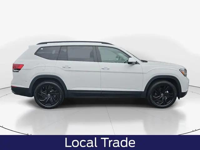 2022 Volkswagen Atlas 2.0T SE w/Technology