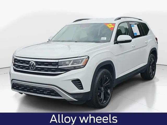 2022 Volkswagen Atlas 2.0T SE w/Technology