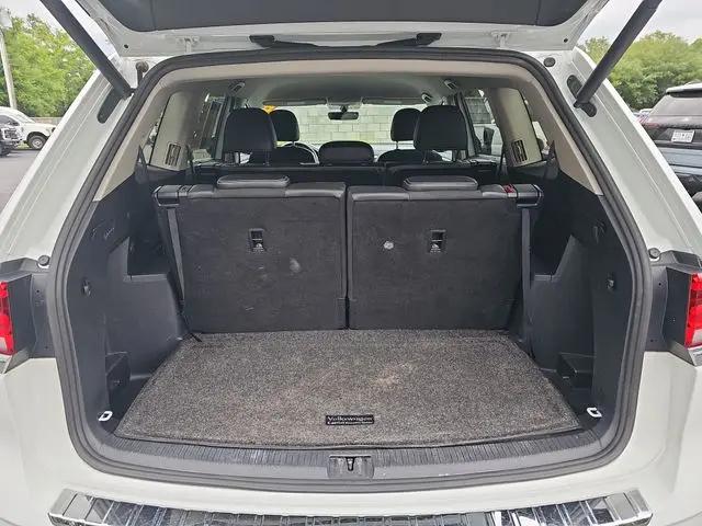 2022 Volkswagen Atlas 2.0T SE w/Technology