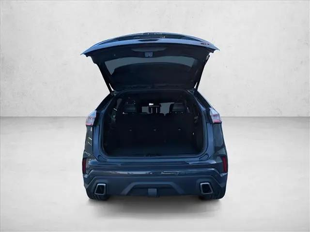 2021 Ford Edge ST