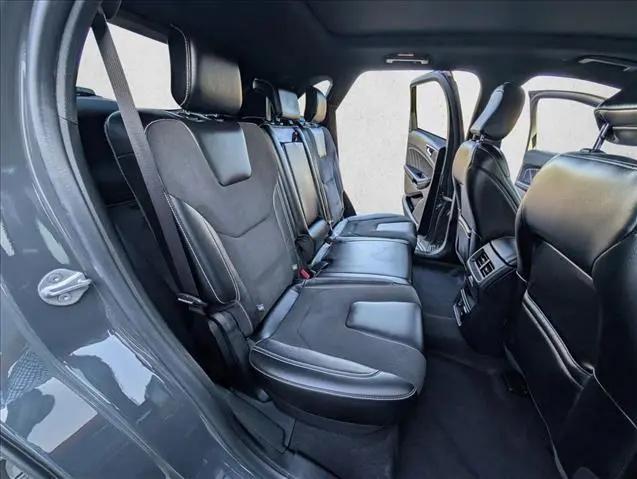 2021 Ford Edge ST