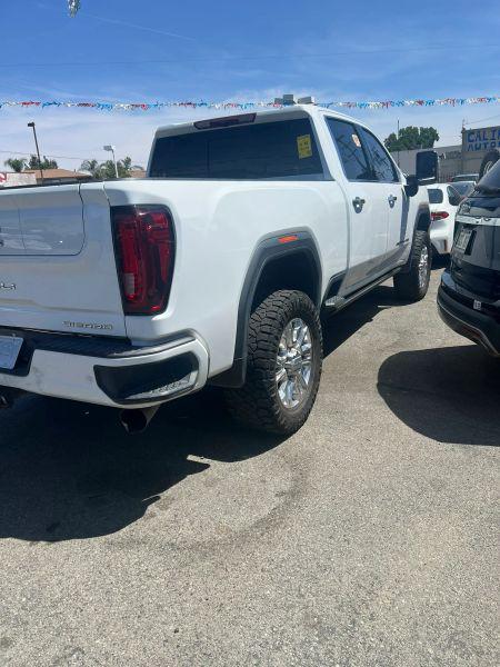 2023 GMC Sierra 3500HD 4WD Crew Cab Standard Bed Denali