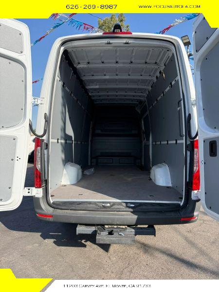 2026 Mercedes-Benz Sprinter 2500 High Roof 4-Cyl Diesel
