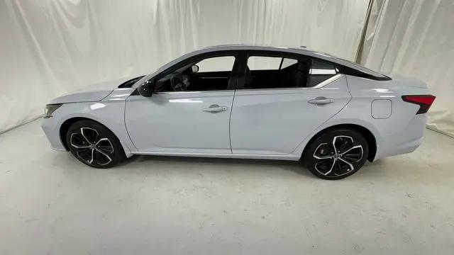 2023 Nissan Altima SR Intelligent AWD
