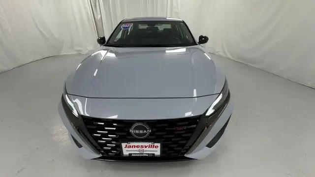 2023 Nissan Altima SR Intelligent AWD