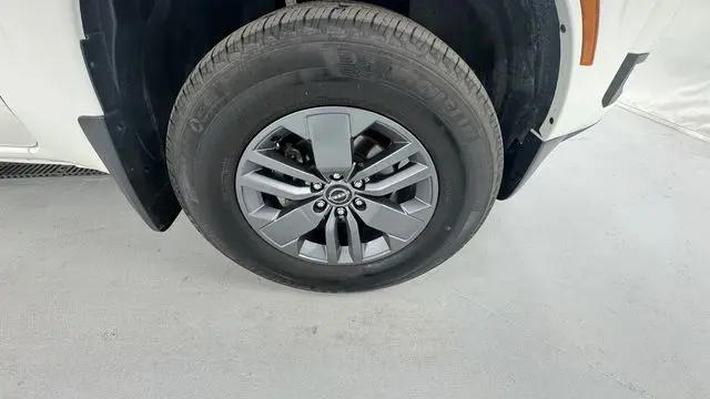 2025 Nissan Frontier Crew Cab SV 4x4