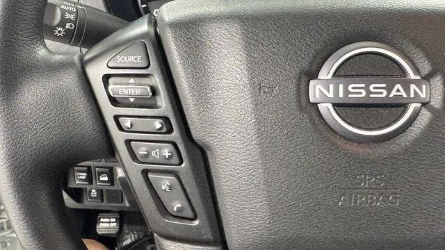 2025 Nissan Frontier Crew Cab SV 4x4
