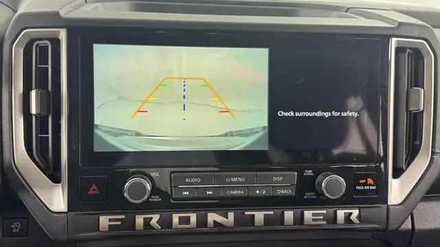 2025 Nissan Frontier Crew Cab SV 4x4