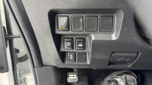 2025 Nissan Frontier Crew Cab SV 4x4