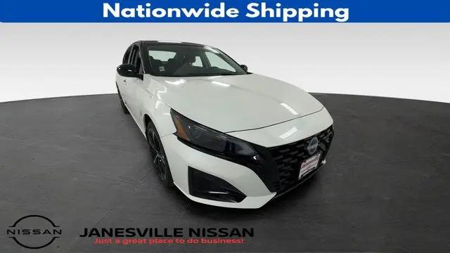 2026 Nissan Altima SR AWD for sale in Janesville, WI