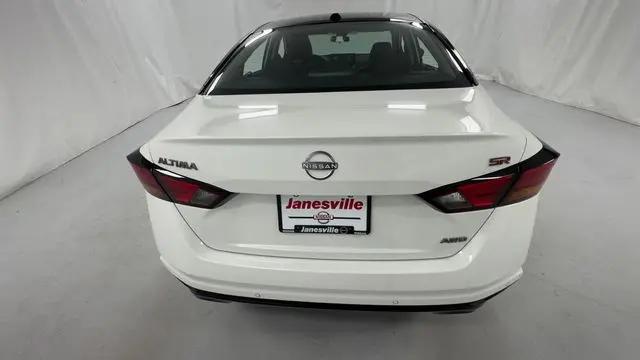 2026 Nissan Altima SR AWD