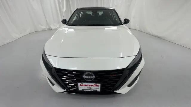 2026 Nissan Altima SR AWD