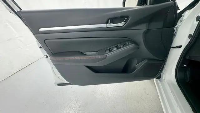 2026 Nissan Altima SR AWD