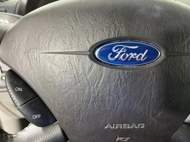 2007 Ford Focus SES