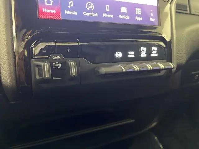 2025 Ram 2500 Big Horn Crew Cab 4x4 6'4" Box