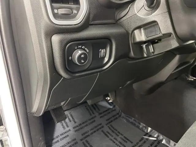 2025 Ram 2500 Big Horn Crew Cab 4x4 6'4" Box