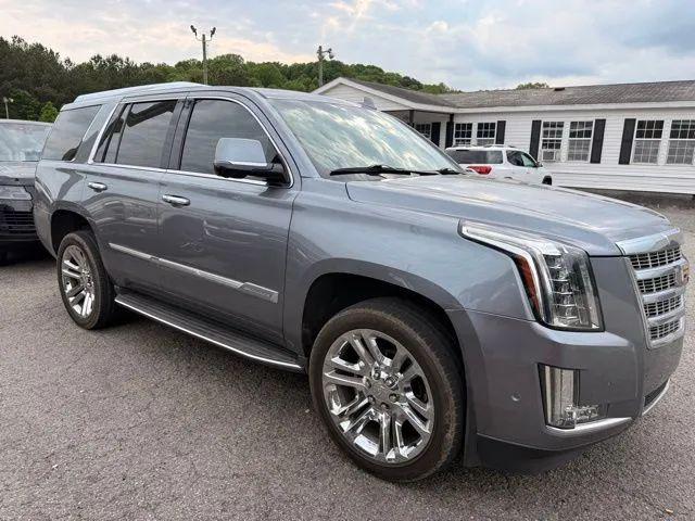 2018 Cadillac Escalade Luxury
