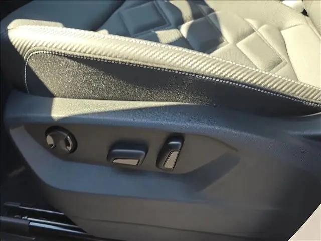 2026 Volkswagen Atlas Cross Sport SE