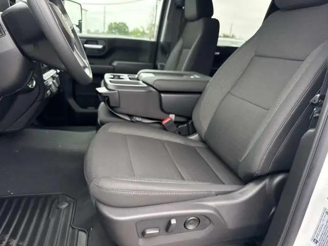 2026 Chevrolet Silverado 2500HD Crew Cab, Standard Bed, WT, 4WD