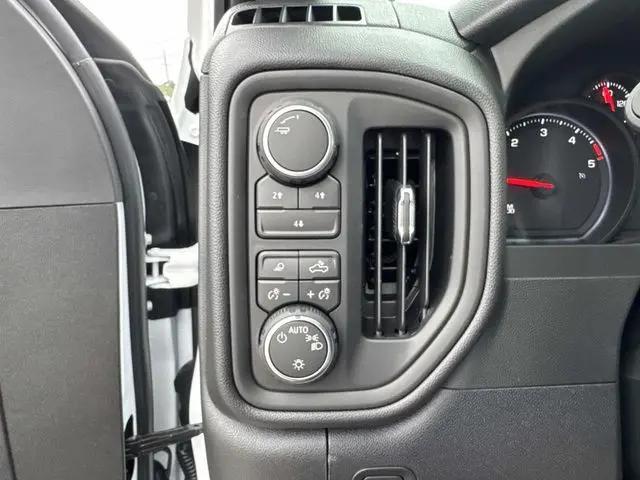 2026 Chevrolet Silverado 2500HD Crew Cab, Standard Bed, WT, 4WD