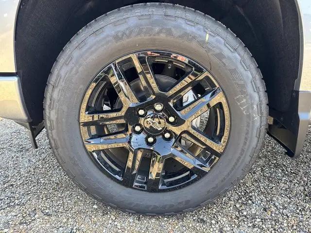 2026 Chevrolet Silverado 1500 4WD Crew Cab Short Bed RST