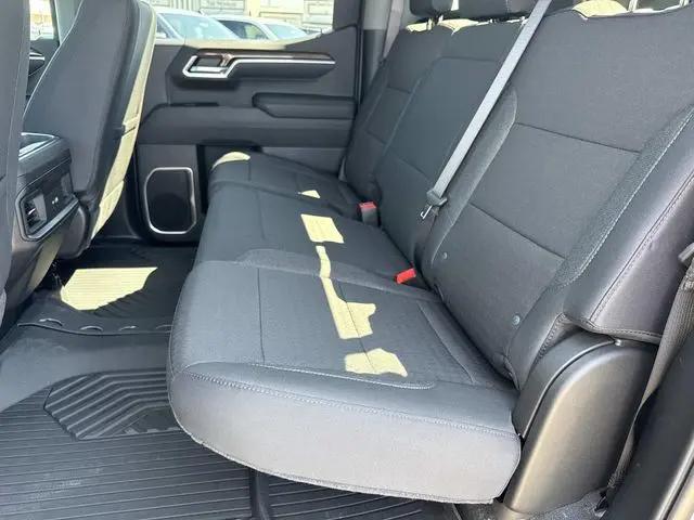 2026 Chevrolet Silverado 1500 4WD Crew Cab Short Bed RST