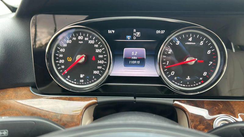 2017 Mercedes-Benz E-CLASS E 300 E 300