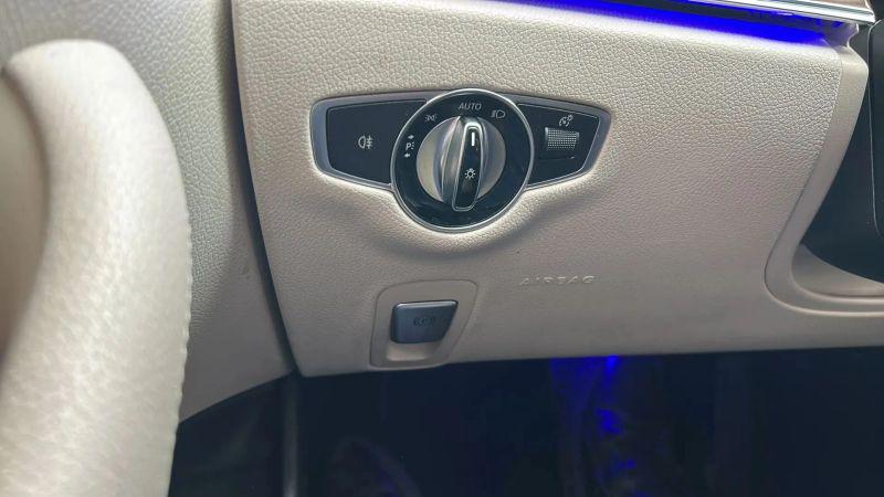 2017 Mercedes-Benz E-CLASS E 300 E 300