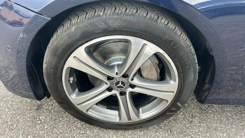 2017 Mercedes-Benz E-CLASS E 300 E 300