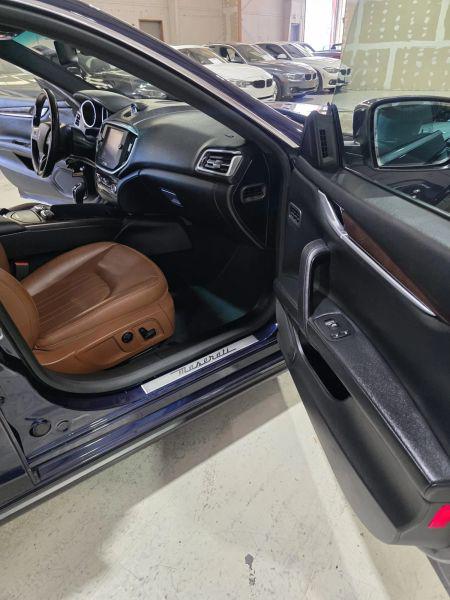 2016 Maserati Ghibli Base