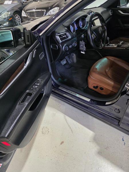 2016 Maserati Ghibli Base