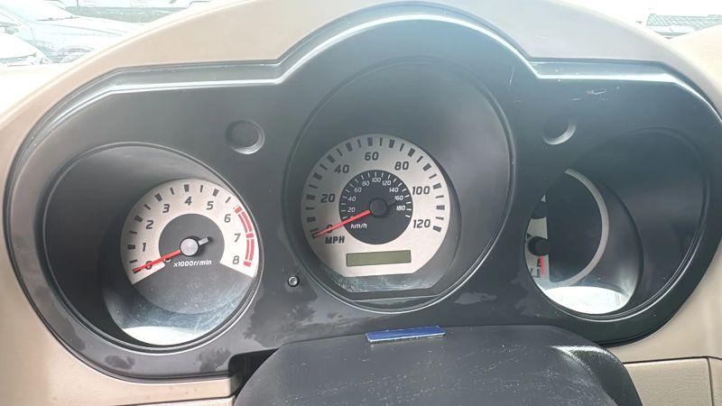 2004 Nissan Frontier XE