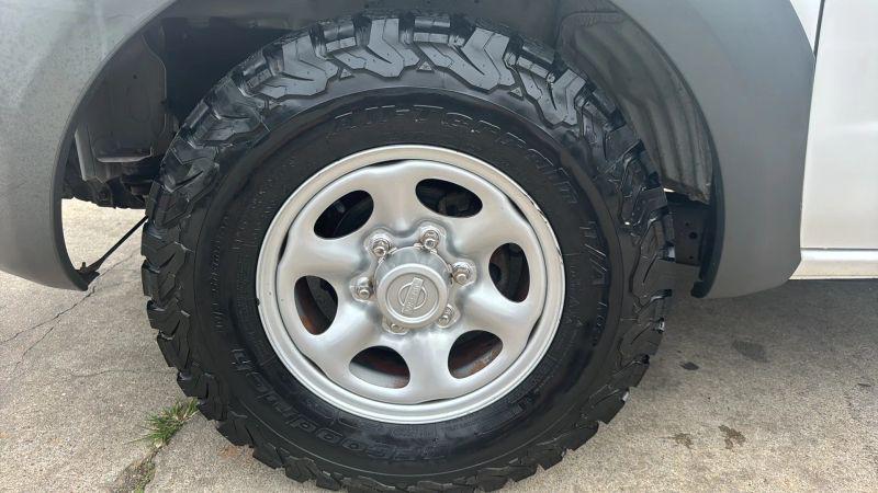 2004 Nissan Frontier XE