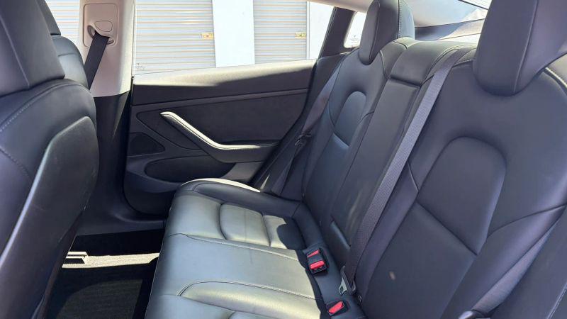 2020 Tesla Model 3 Standard Range Plus Rear-Wheel Drive