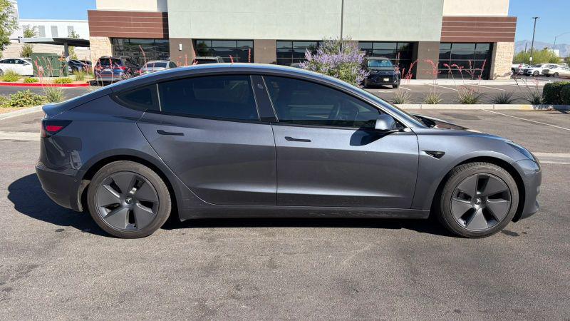 2022 Tesla Model 3 Long Range Dual Motor All-Wheel Drive
