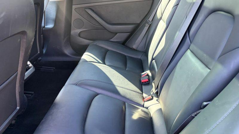 2022 Tesla Model 3 Long Range Dual Motor All-Wheel Drive