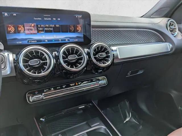 2026 Mercedes-Benz GLB 4MATIC