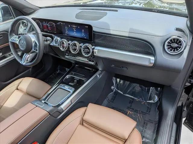 2026 Mercedes-Benz GLB 4MATIC