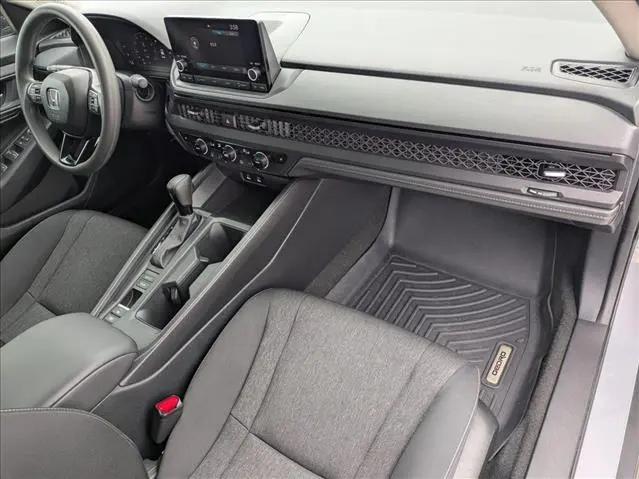 2025 Honda Accord Sedan SE