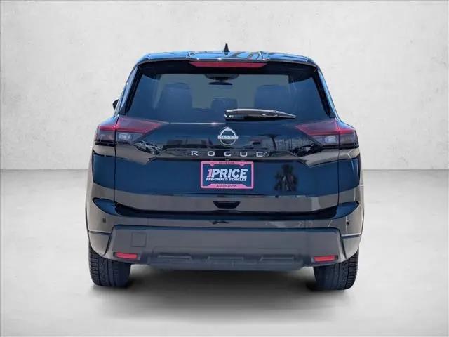 2025 Nissan Rogue SV FWD