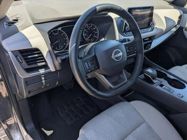 2025 Nissan Rogue SV FWD
