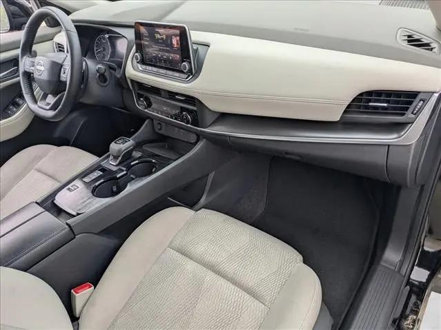 2025 Nissan Rogue SV FWD