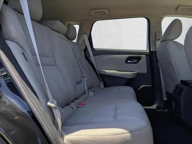 2025 Nissan Rogue SV FWD