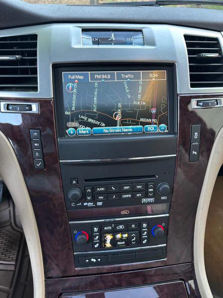 2014 Cadillac Escalade ESV Luxury