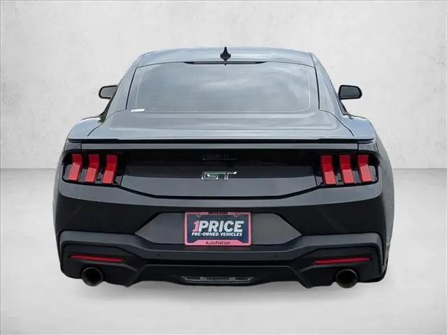 2024 Ford Mustang GT Premium Fastback