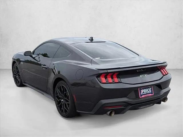 2024 Ford Mustang GT Premium Fastback