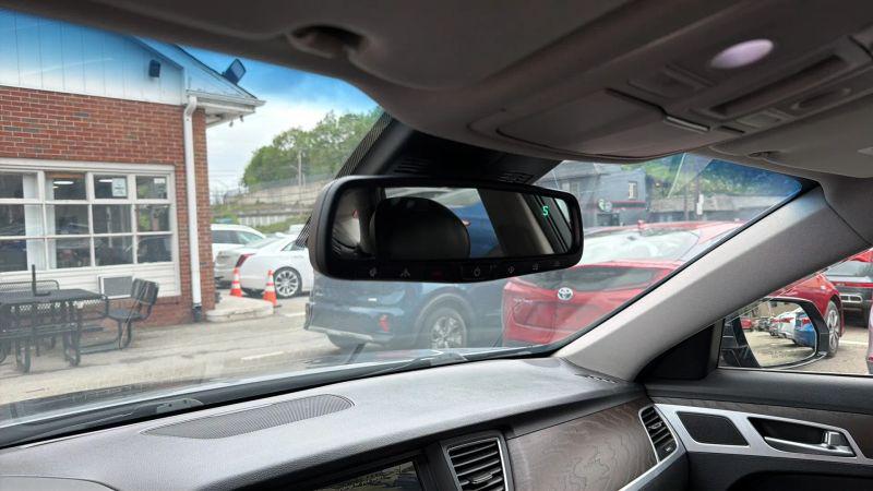 2015 Hyundai Genesis 5.0