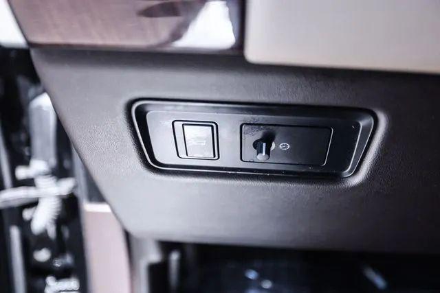 2020 Land Rover Range Rover Sport HSE MHEV