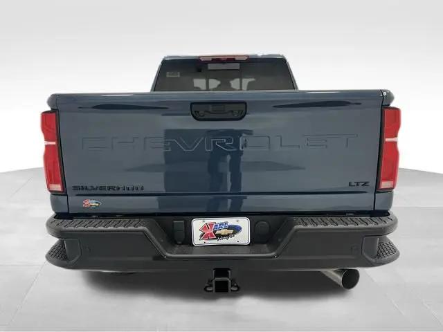 2026 Chevrolet Silverado 3500HD Crew Cab, Standard Bed, LTZ, 4WD